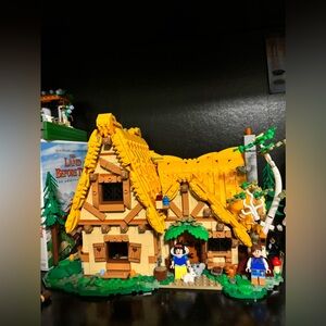 2024 Snow white and the seven dwarfs legos! 🍎